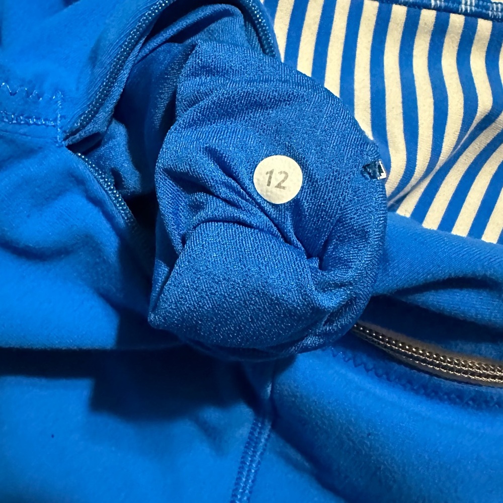 Lululemon jacket - Picture 2 of 5